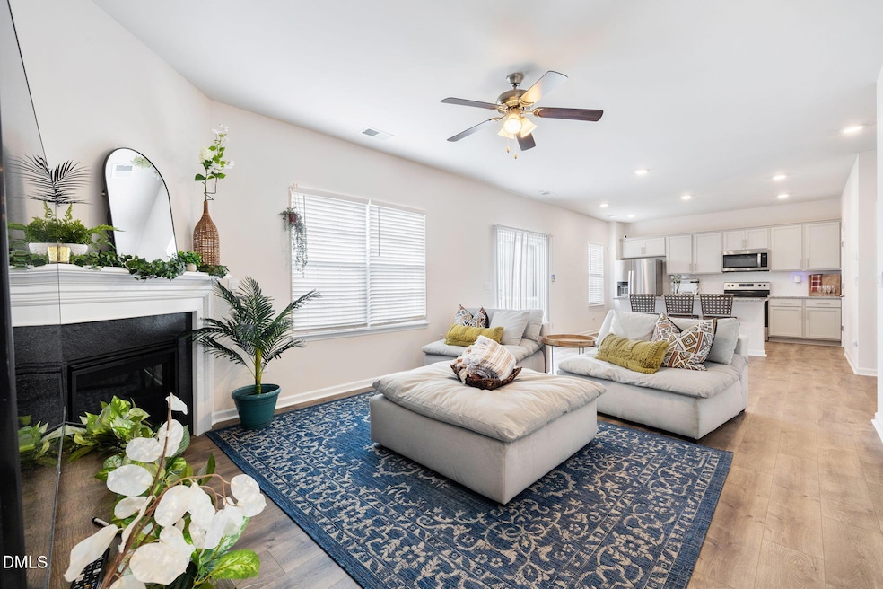 97 Long Meadow Ln, Fuquay-Varina, NC 27526 - photo 1