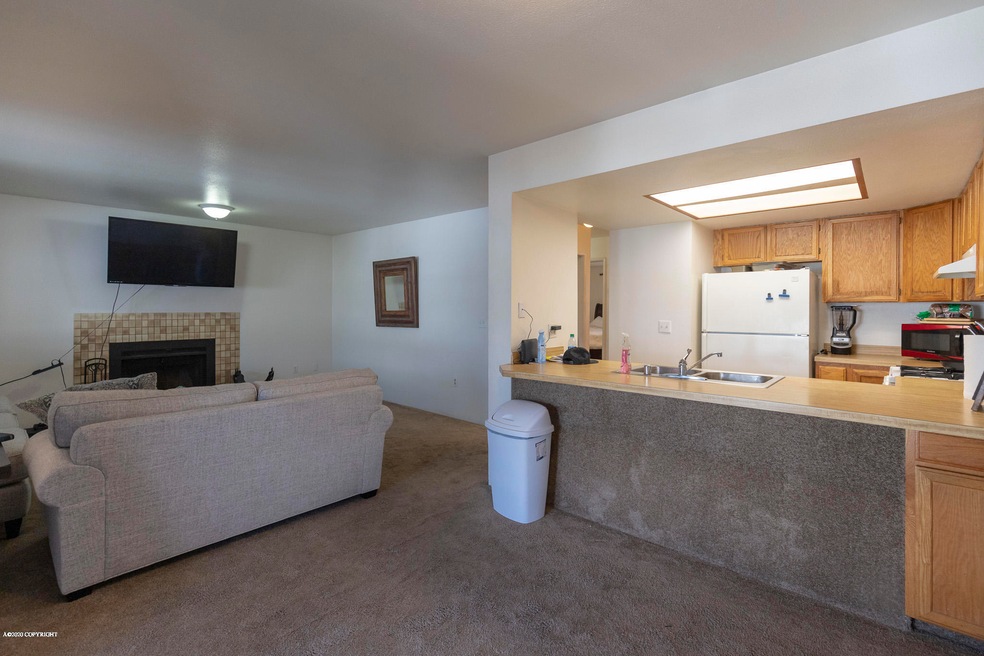 6607 Zurich St, Anchorage, AK 99507 - photo 1