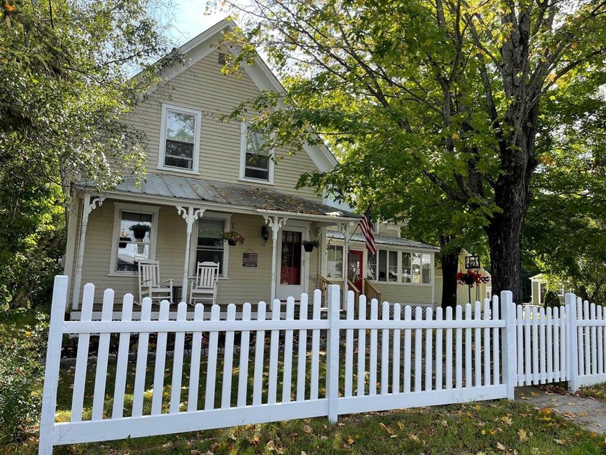 73 Pollard St unit 75, Conway, NH 03818 - photo 1