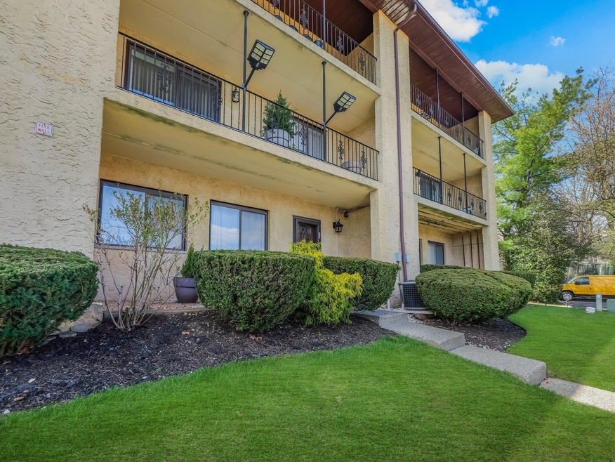 13 Omni Parc Dr, Nanuet, NY 10954 - photo 1