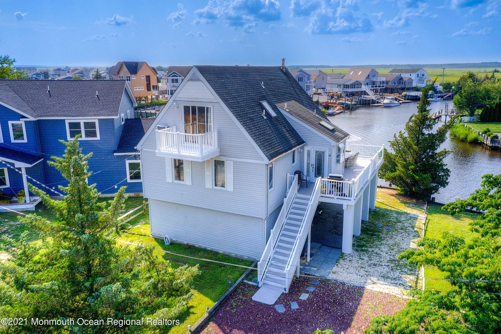 40 Mirror Lake Dr, Little Egg Harbor Township, NJ 08087 - photo 1