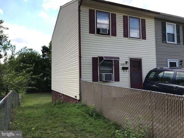 708 W 14th St, Front Royal, VA 22630 - photo 1