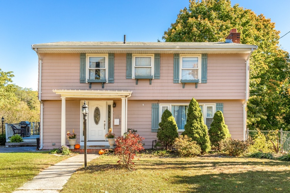 175 Edgemere Rd, Lynn, MA 01904 - photo 1