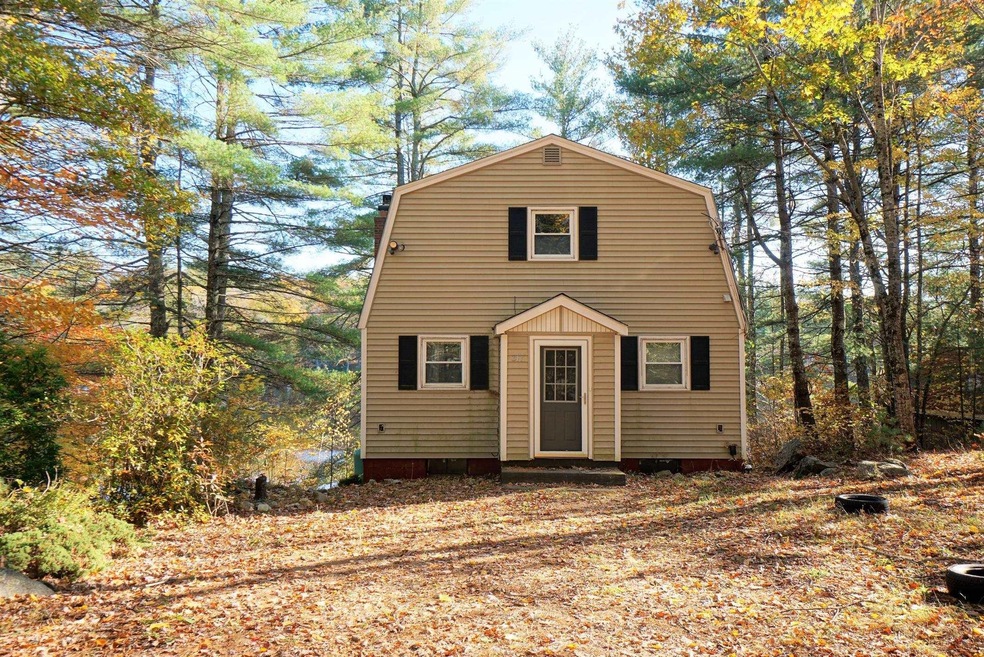 565 Long Shores Dr, Barrington, NH 03825 - photo 1