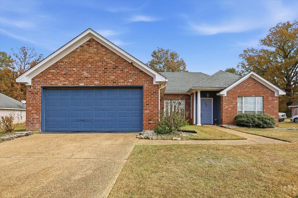 880 Redwood Cove, Byram, MS 39272 - photo 1