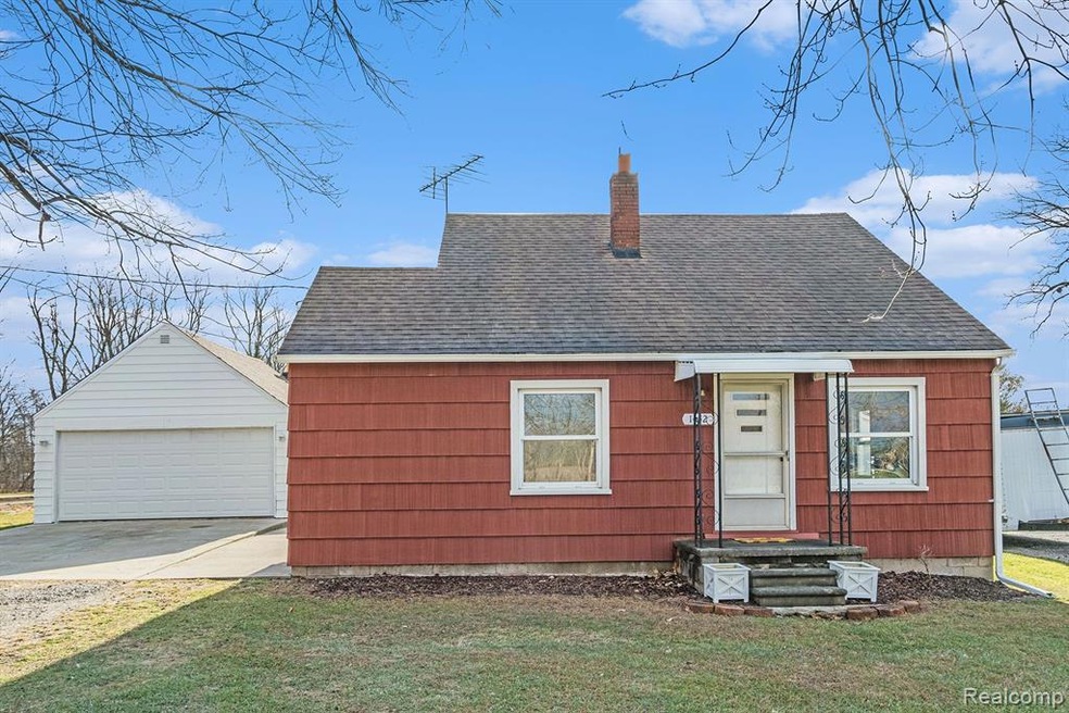 1452 Carleton Rockwood Rd, Carleton, MI 48117 - photo 1