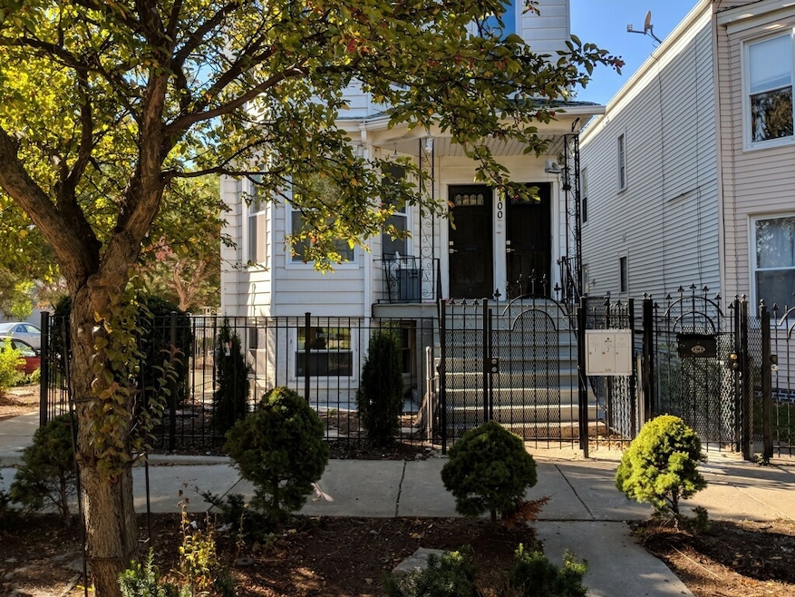 unlisted-address, Chicago, IL 60647 - photo 1