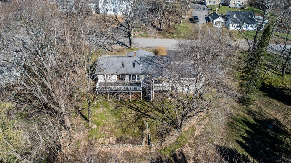 5 Pine Hill Rd S, Cape Neddick, ME 03902 - photo 1