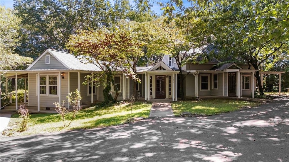 Under Contract $425,000