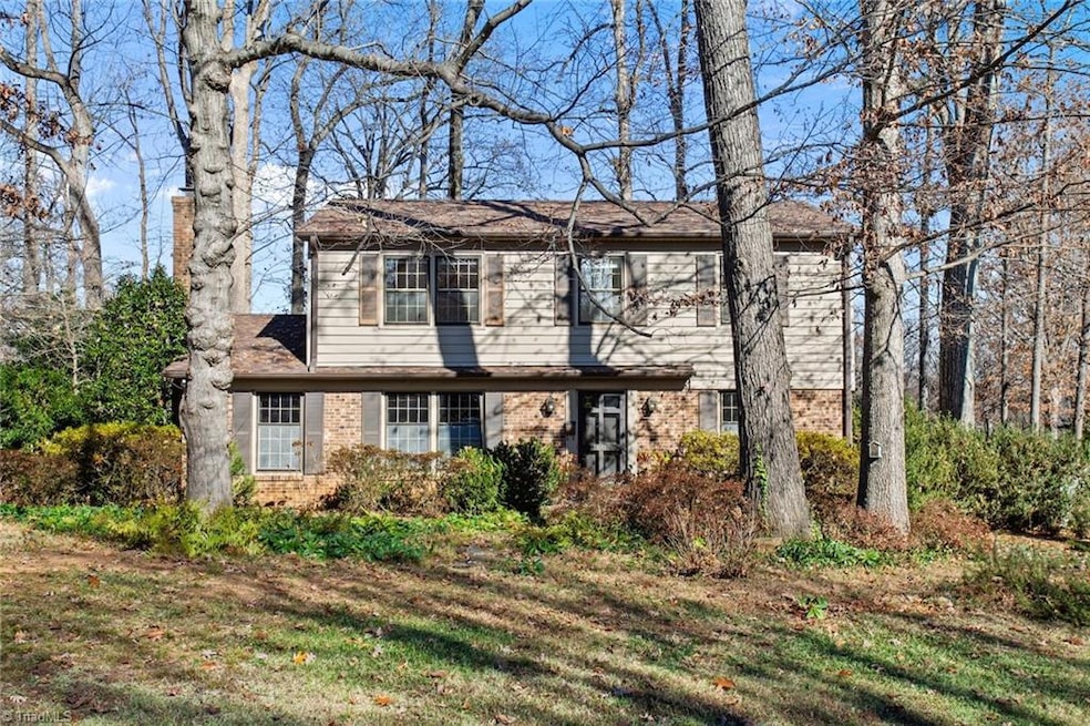 1602 Alderman Dr, Greensboro, NC 27408 - photo 1