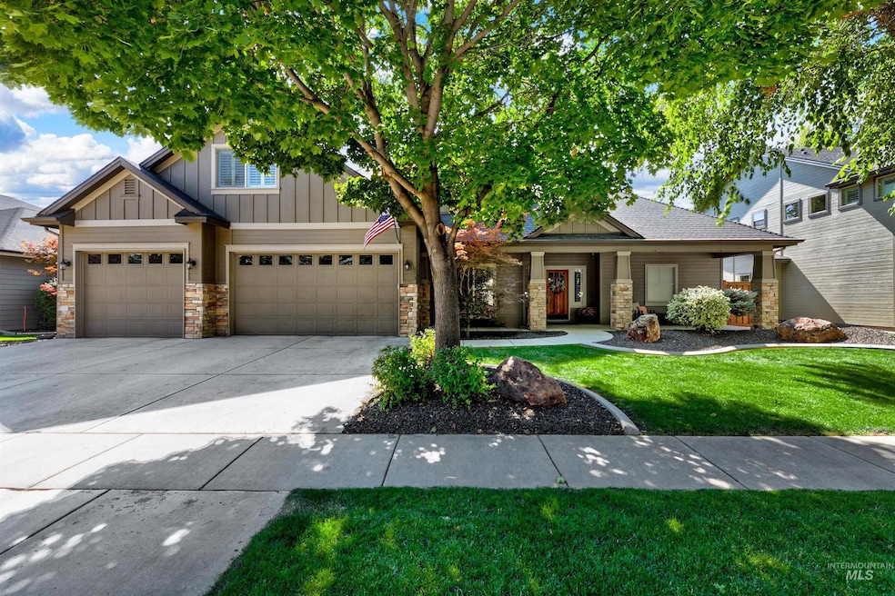 Sold • Co-Listing Agent