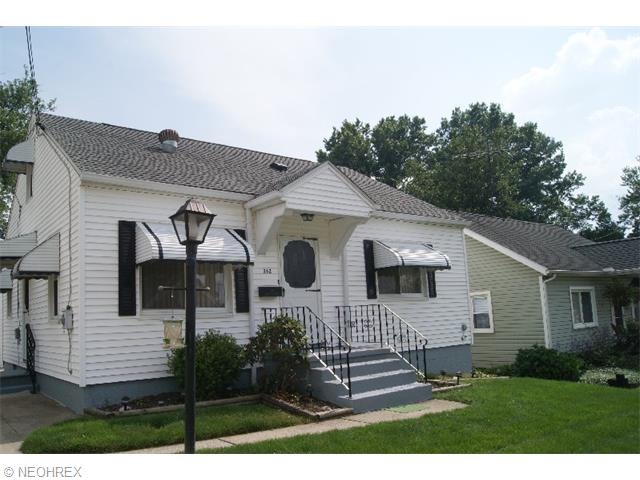 Welcome home to 262 E. Cassell Avenue, Barberton, 