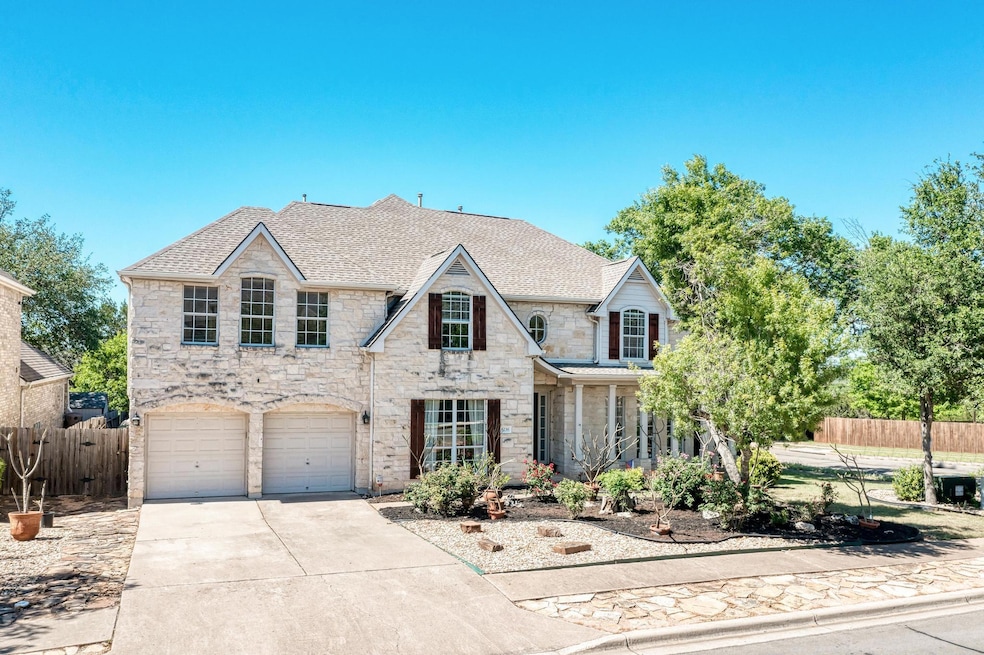 For Sale $819,998 • Co-Listing Agent