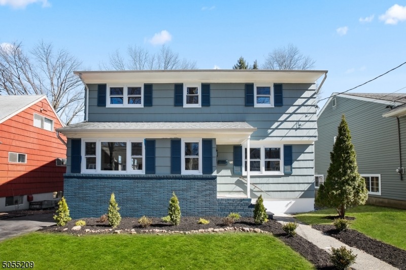 33 Glenfield Rd, Bloomfield, NJ 07003 - photo 1