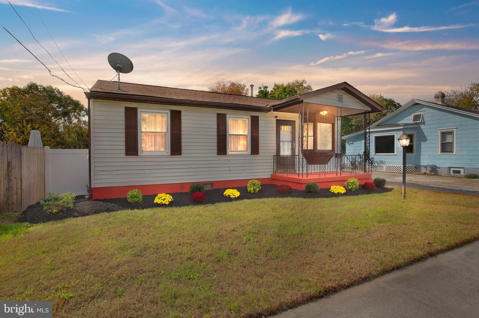 152 Mc Corkell Ave, Paulsboro, NJ 08066 - photo 1