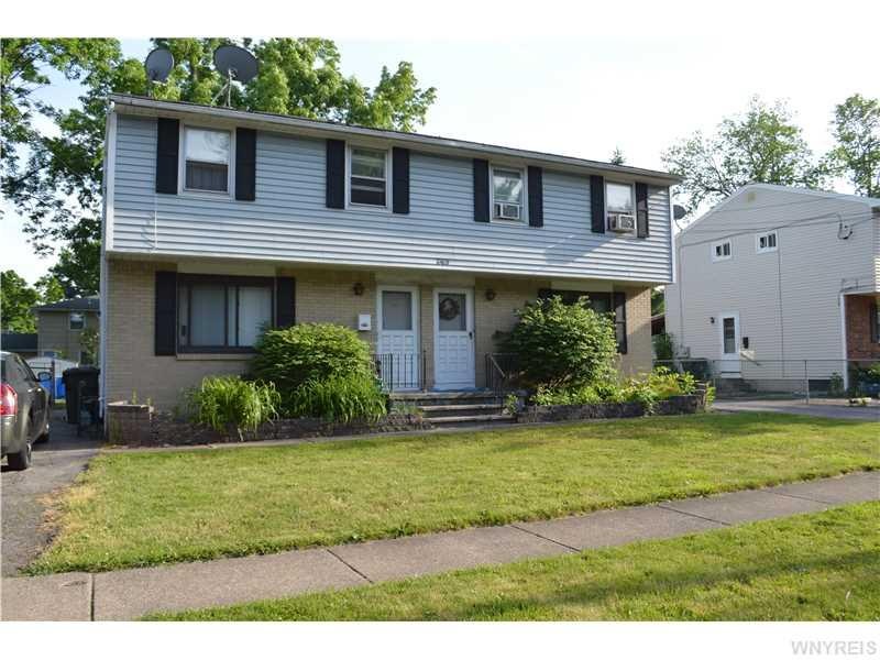 749 Remington Dr, North Tonawanda, NY 14120 - photo 1