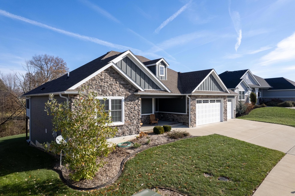 5303 Perche Pointe Pl
