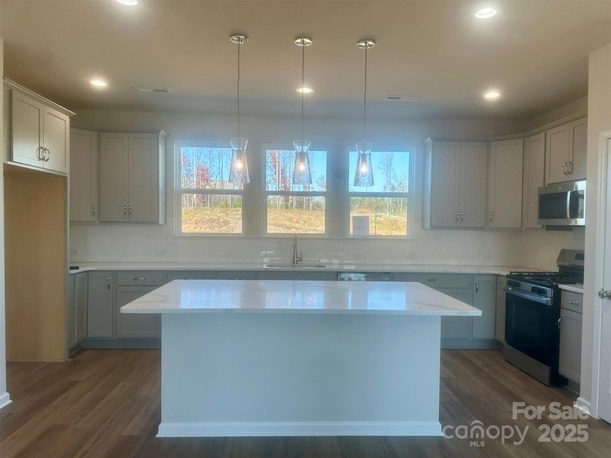 250 Ferebee Place unit BRX0071, Charlotte, NC 28213 - photo 1