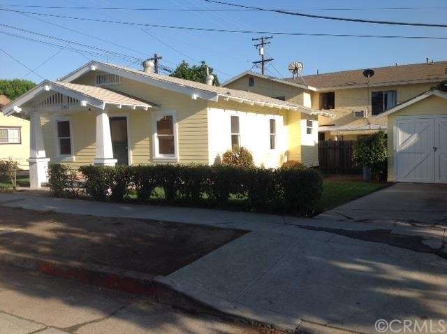 12912 Walnut Ave