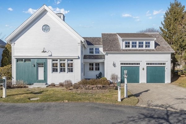 9 Cod Ln, Harwich Port, MA 02646 - photo 1