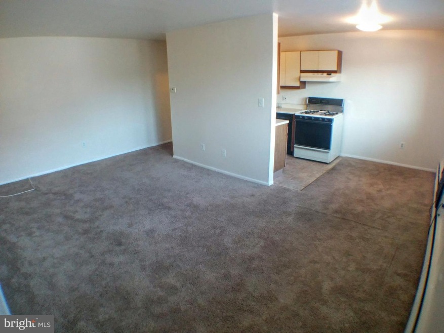 201 1/2 Philadelphia Pike unit 327, Wilmington, DE 19809 - photo 1