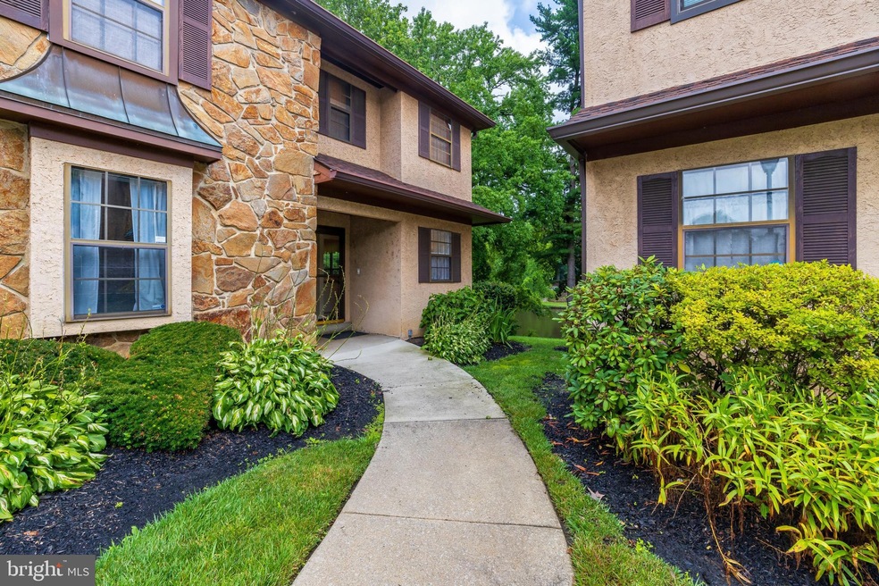 16 N Maple St unit C5, Woodbury, NJ 08096 - photo 1