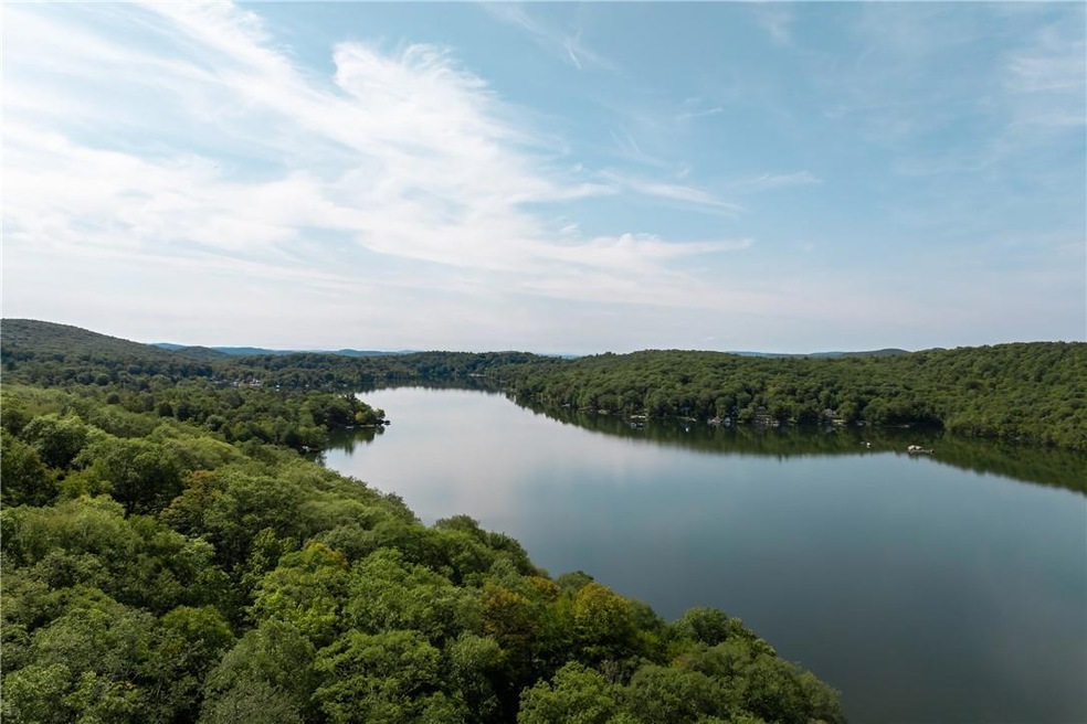 15 Chippewa Rd, Putnam Valley, NY 10579 - photo 1