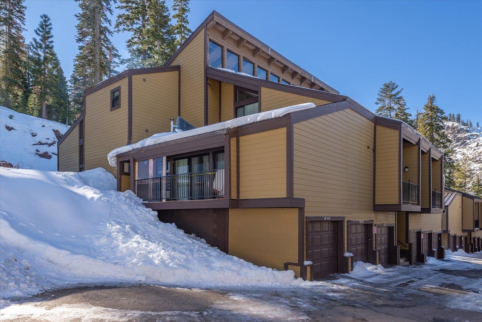 2201 Scott Peak Place unit 49, Alpine Meadows, CA 96146 - photo 1