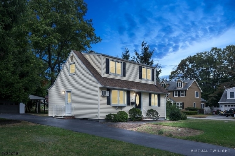 1 Cathy Ln, Waldwick, NJ 07463 - photo 1