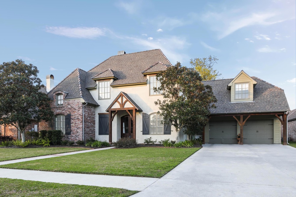 103 Flagstone Court