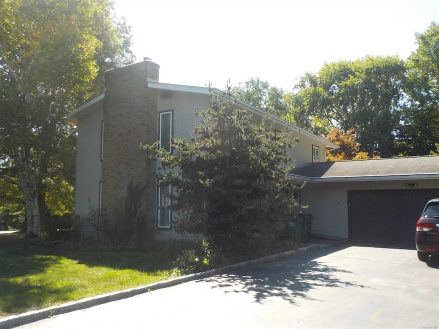 12 Lookout Rd, Fishkill, NY 12524 - photo 1