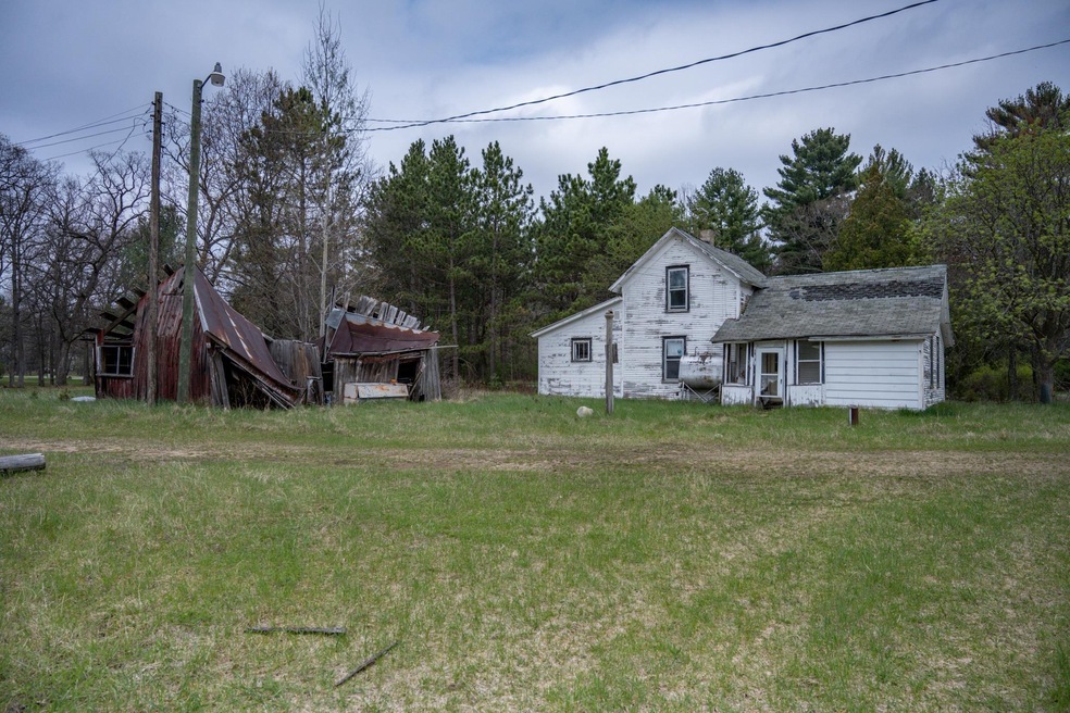 32989 Fulda Ave, Camp Douglas, WI 54618 - photo 1