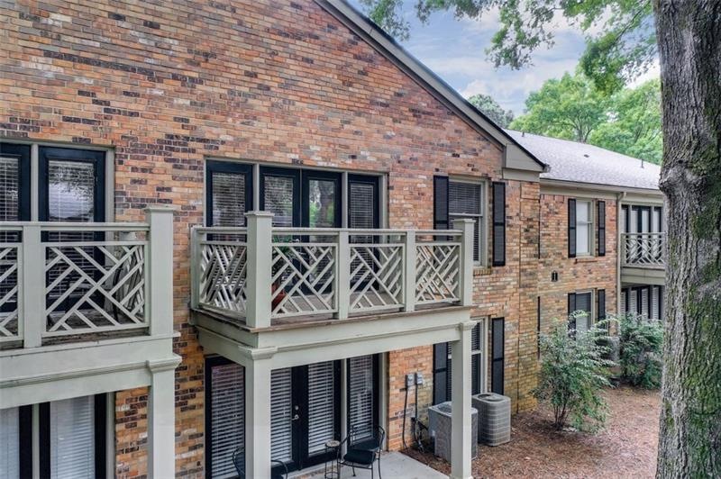 Premier top floor unit with view to Blackburn Park