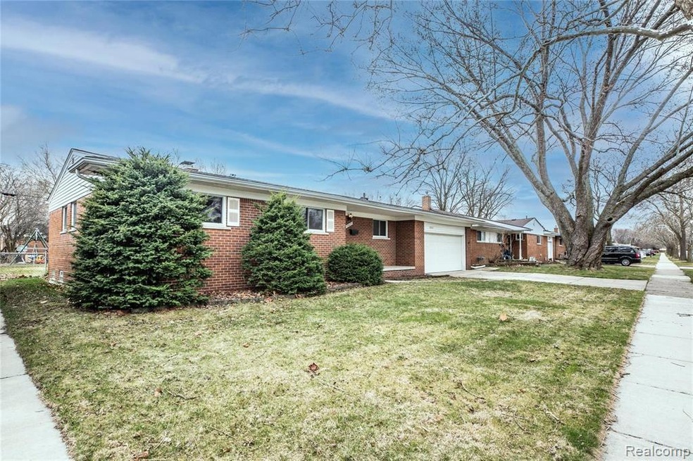 Welcome to 29057 Barkley St!