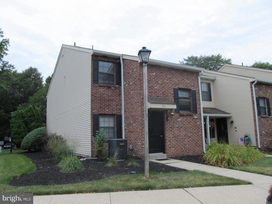 516 Willow Turn unit B, Mount Laurel, NJ 08054 - photo 1