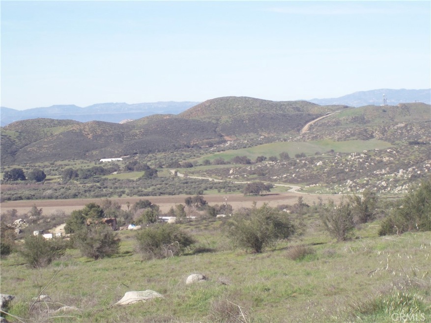 54 Linderman Rd, Hemet, CA 92544 - photo 1