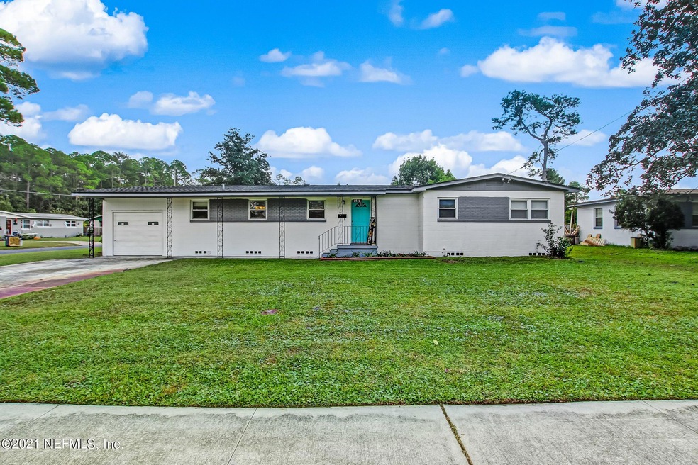 6940 East Rd, Jacksonville, FL 32216 - photo 1