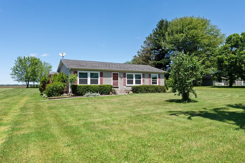 1981 E 500 S, La Porte, IN 46350 - photo 1