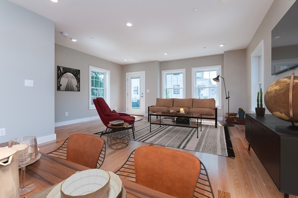 21 Chickatawbut St unit 4, Boston, MA 02122 - photo 1