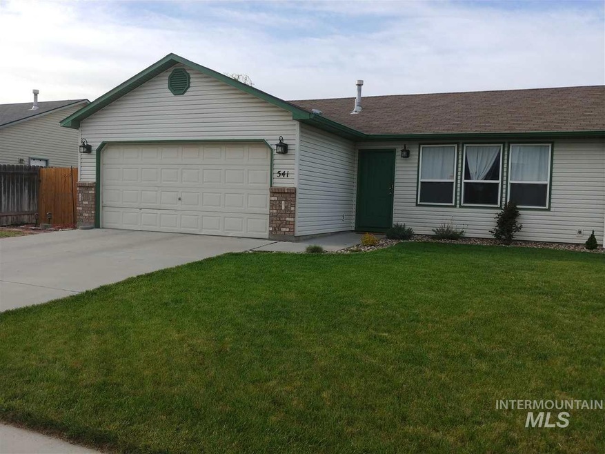 541 Winter Ct, Nampa, ID 83686 - photo 1