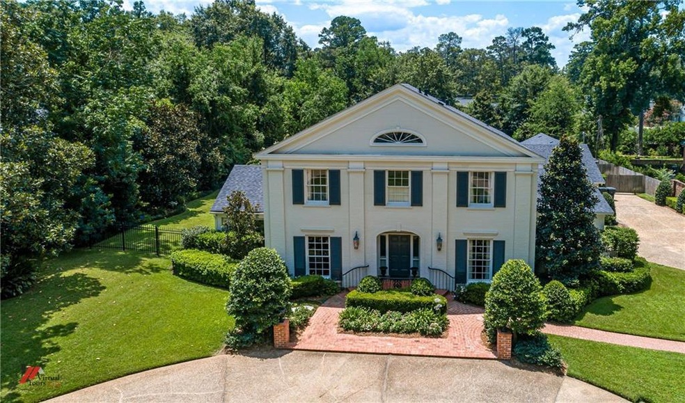 Wonderfully updated traditional home located on so