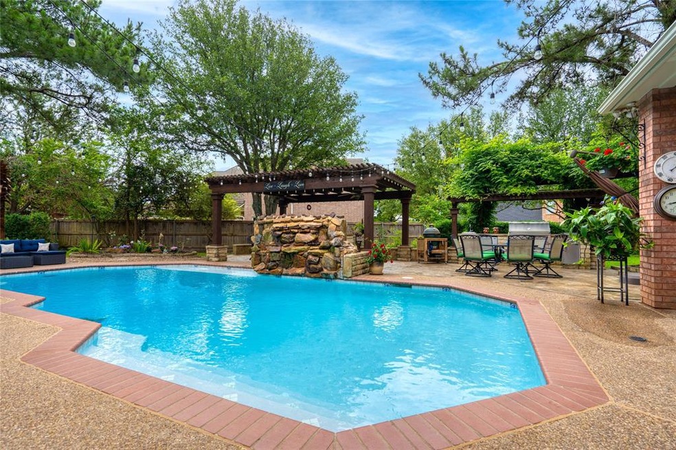 701 Sutton Mill Ct, Southlake, TX 76092 - photo 1