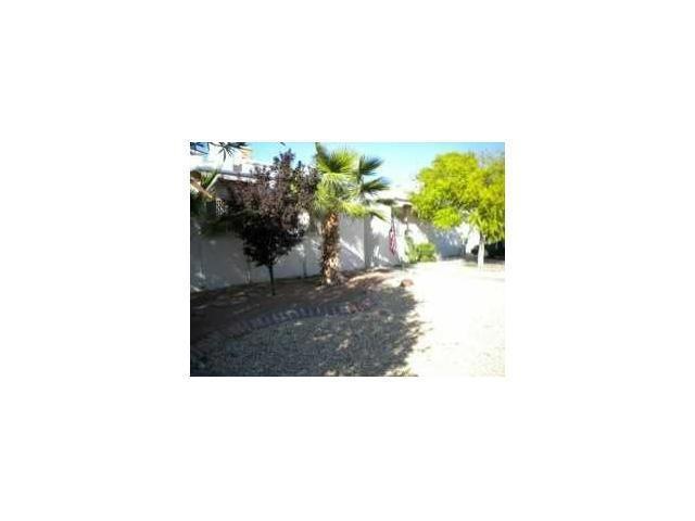 10629 Springwood Dr unit A, El Paso, TX 79935 - photo 1