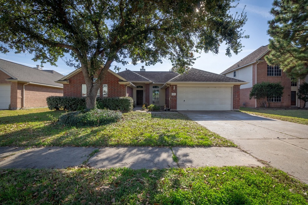 8918 Green Castle Way, Houston, TX 77095 - photo 1