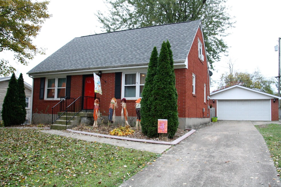 8212 Silverbell Ave, Louisville, KY 40228 - photo 1