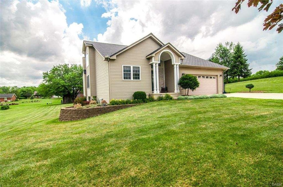 167 Finland Dr, Eaton, OH 45320 - photo 1