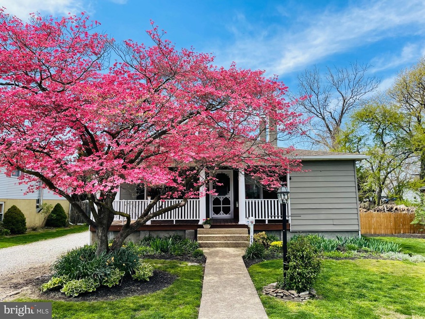 242 Asbury Rd, Pasadena, MD 21122 - photo 1