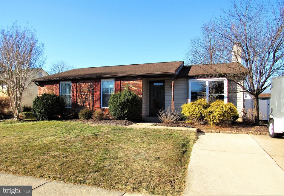 410 Centennial Dr, Morrisville, PA 19067 - photo 1