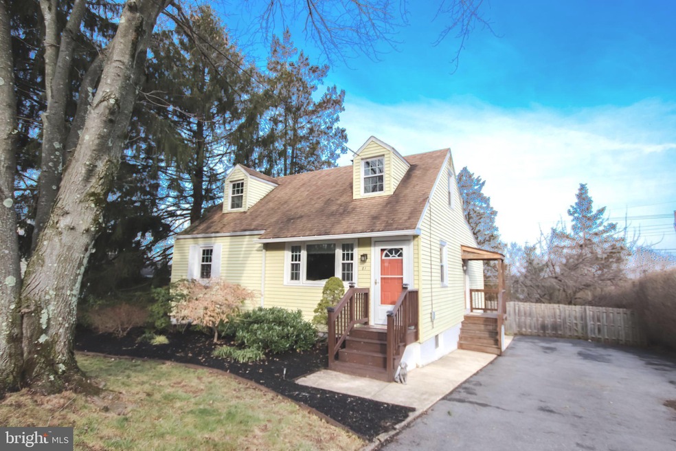 81 Village Way, Malvern, PA 19355 - photo 1