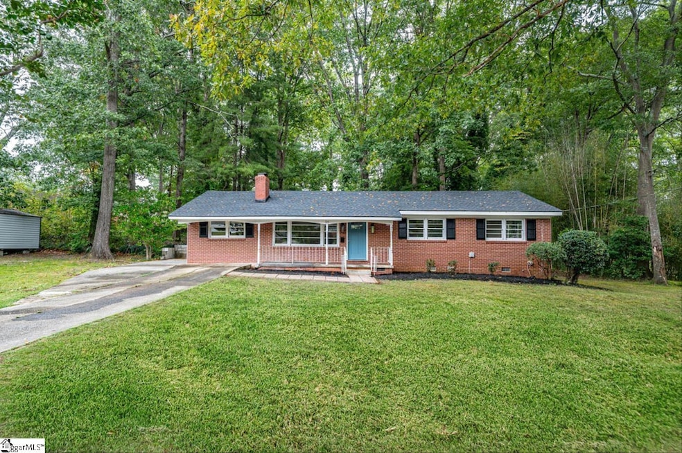 26 Cahu Dr, Taylors, SC 29687 - photo 1